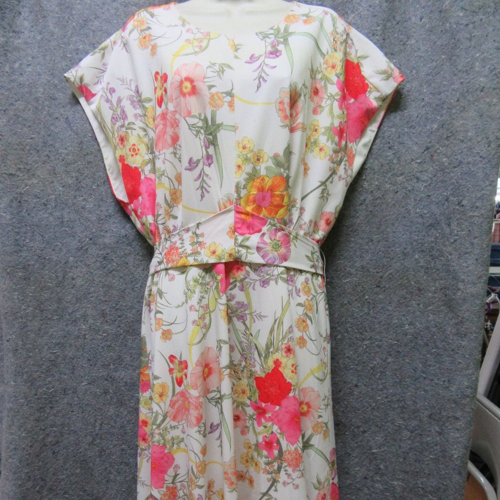 Beautiful Floral Gibson Latimer Midi Dress